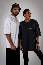 T-Shirt Oversize “TRT 06”